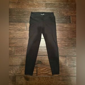 Women’s Old Navy Active Cross Waist Leggings